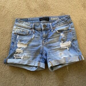 AEROPOSTALE JUNIORS MIDI DISTRESSED DENIM SHORTS SIZE 000